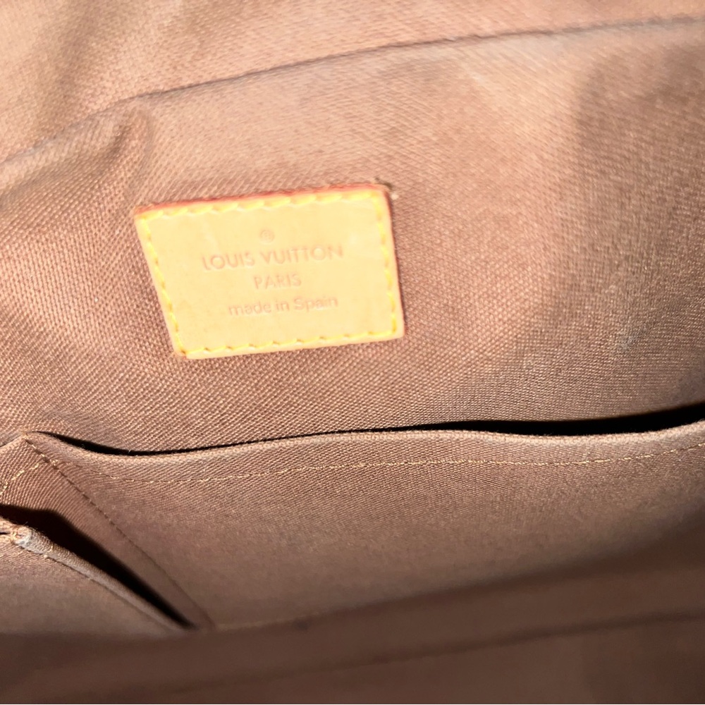 Authentic Louis Vuitton Porte-Documents Jour - Picture 8 of 12